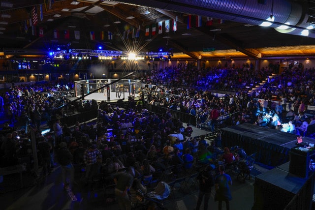 LFA 195: WETZELL vs. USMONOV